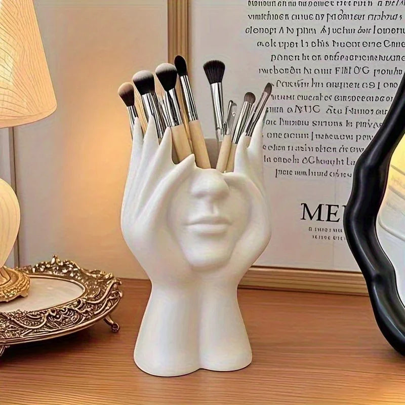 Makeup Brush Holder & Desktop Organizer – Elegant Decorative Stand