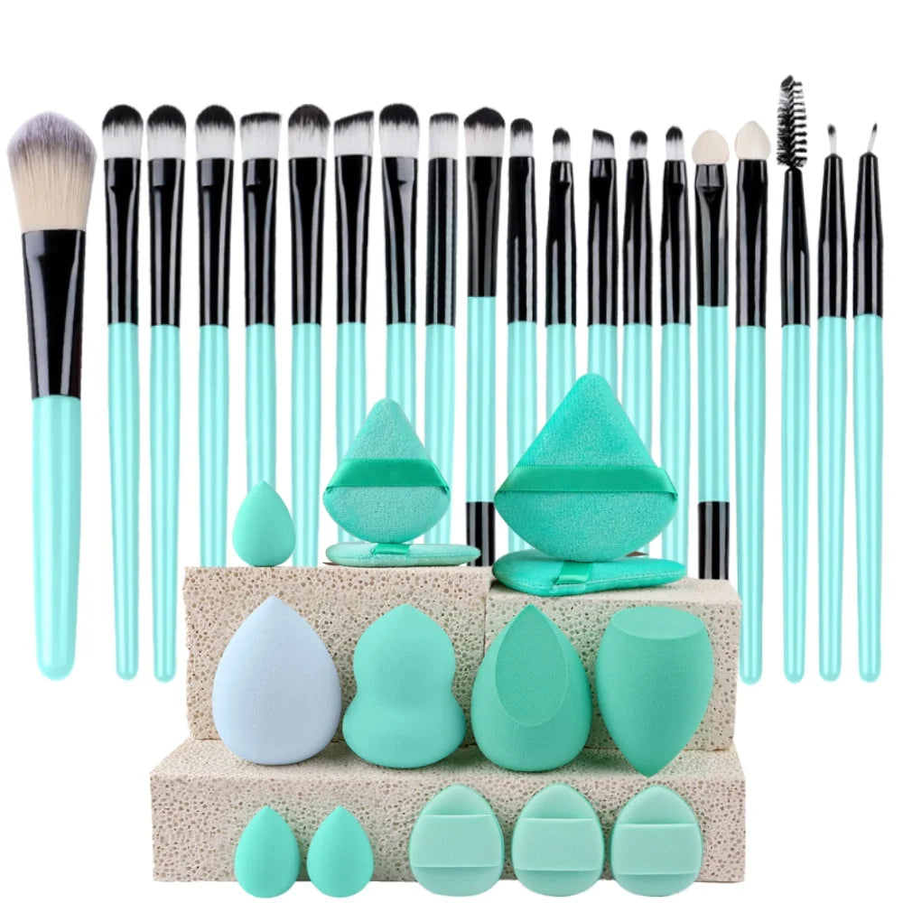 Premium 20PCS Makeup Brush Set – Soft Synthetic Foundation & Blending Brushes